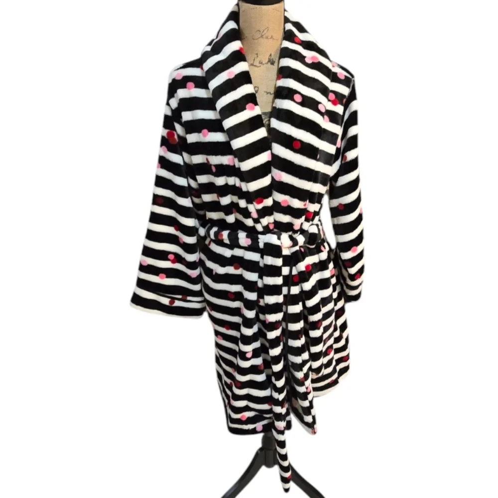 Kate‎ Spade New York® Chenille Wrap Robe Black & White Striped With Polka Dots M